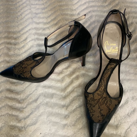 Christian Louboutin - Picture 7 of 13